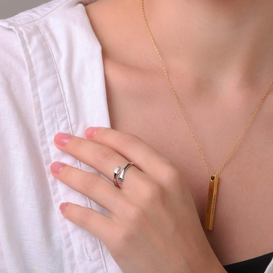 HUG RING