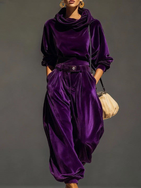 Vintage hoodie and loose-fitting trousers set (Includes belt)